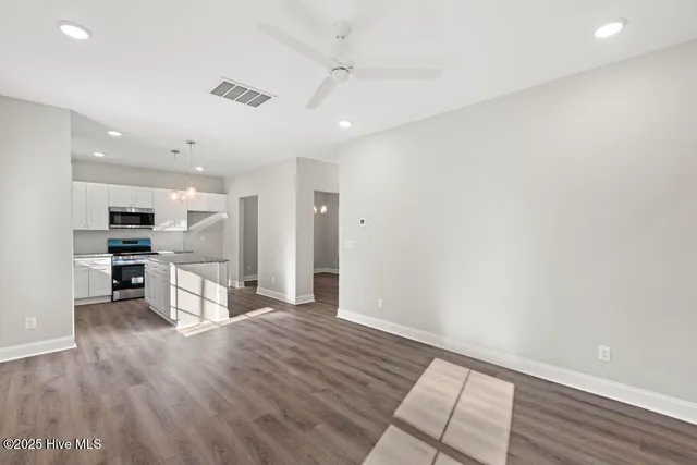 $349,900 | 2062 Page Road, Burgaw, NC 28425