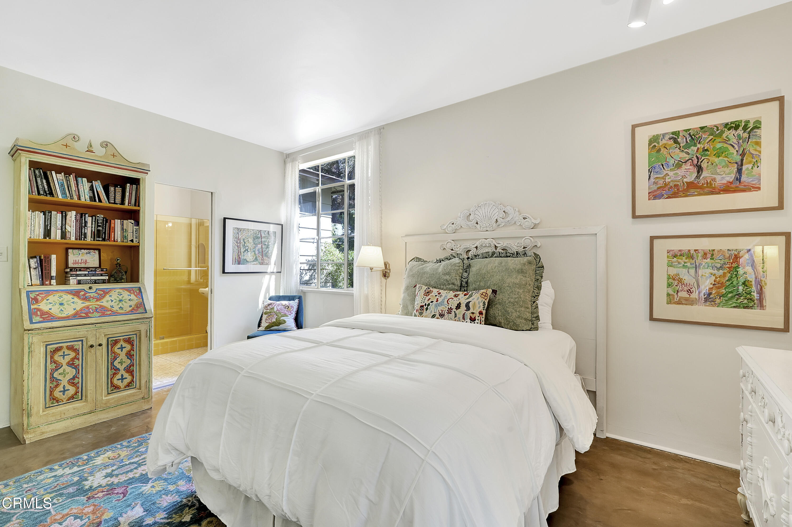 12615 Koenigstein Road Santa Paula, CA 93060 - Photo 22 of 41 a bedroom with a bed and painting on the wall