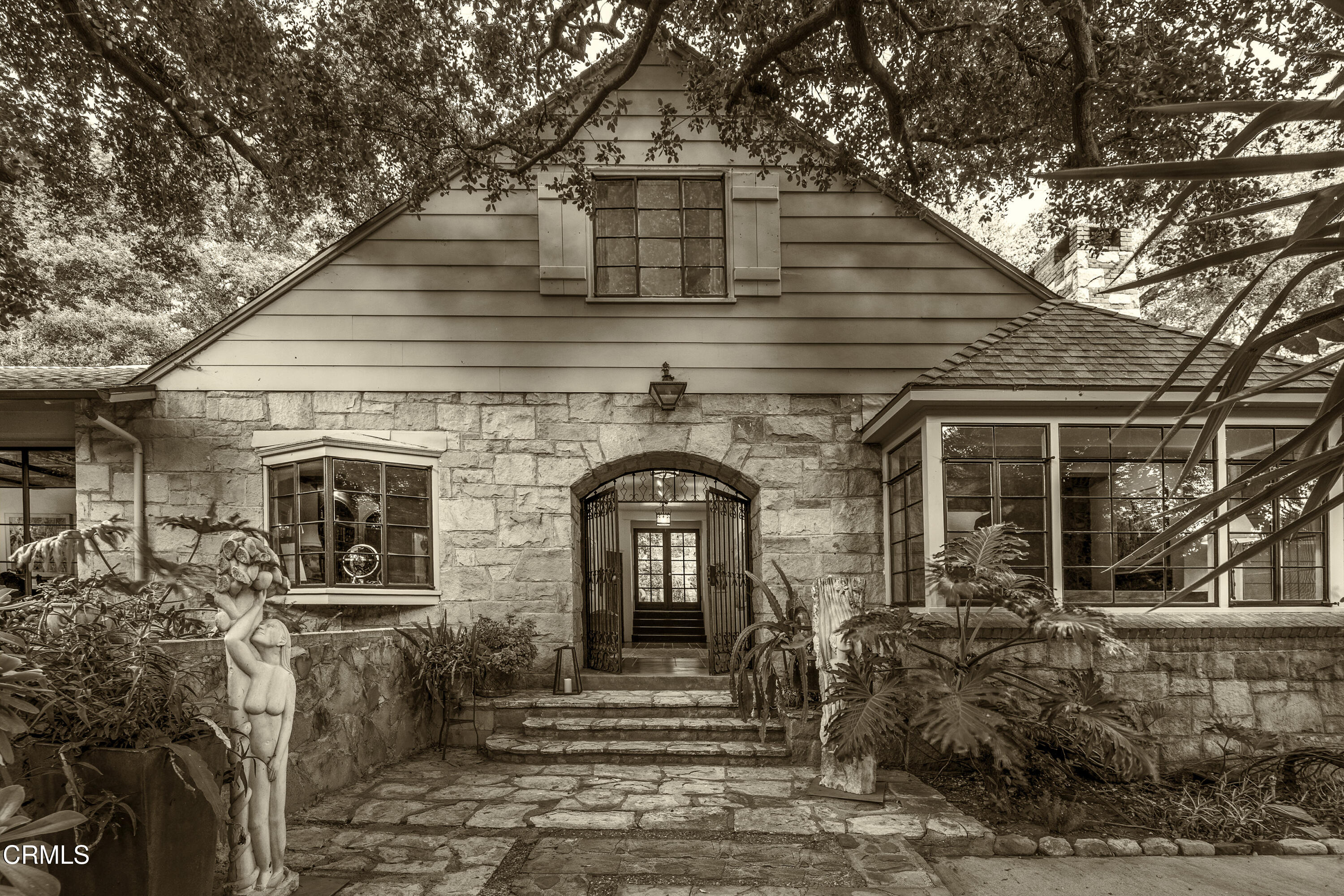 12615 Koenigstein Road Santa Paula, CA 93060 - Photo 41 of 41 a front view of a house