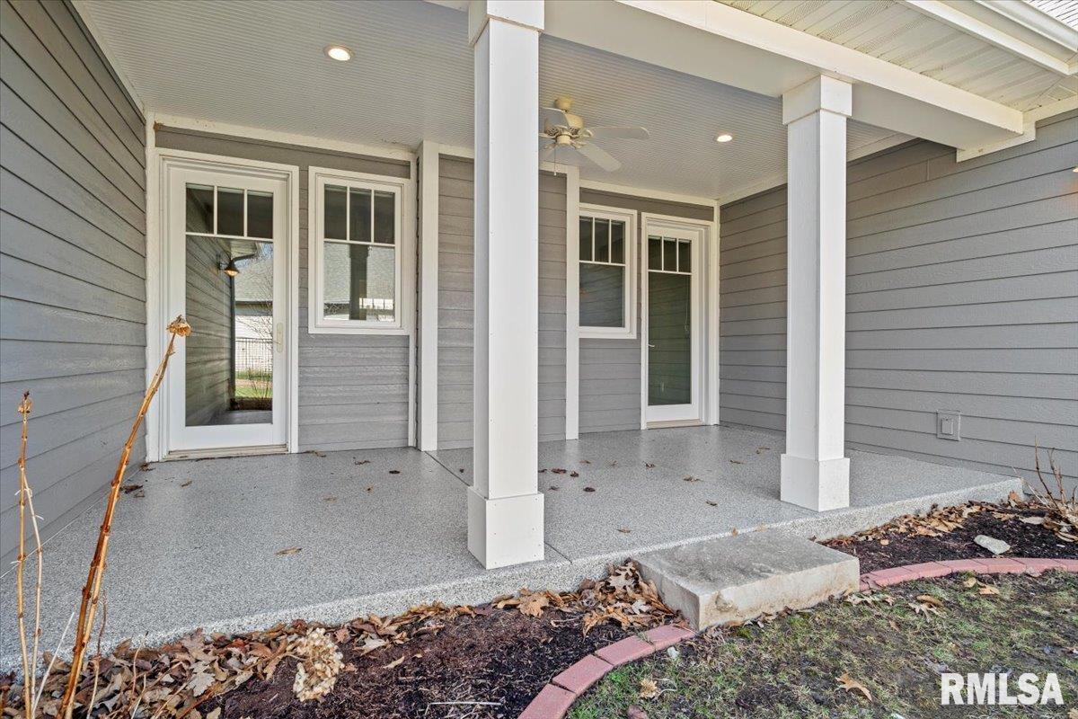 3825 Calla Lily Lane Springfield, IL 62711 - Photo 37 of 41