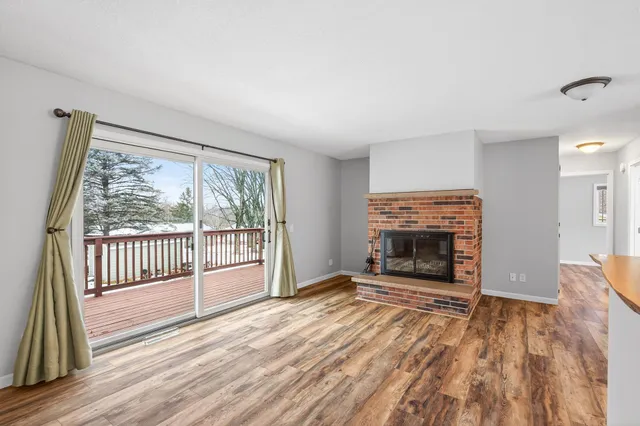 $379,900 | 14860 Upper 55th Street North, Oak Park Heights, MN 55082