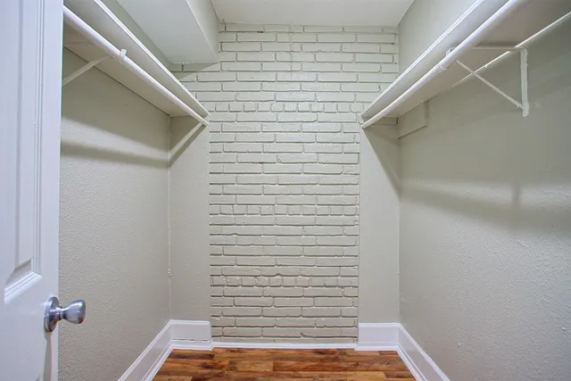 a view of utility room