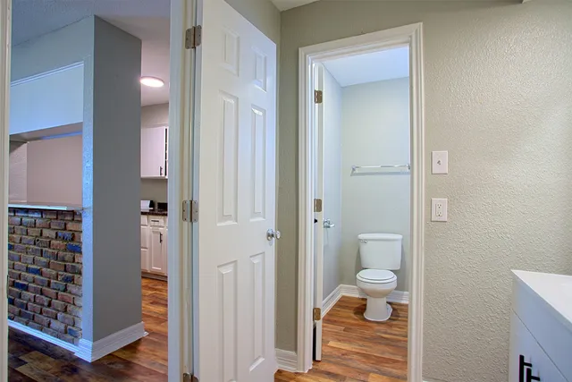a bathroom with a toilet
