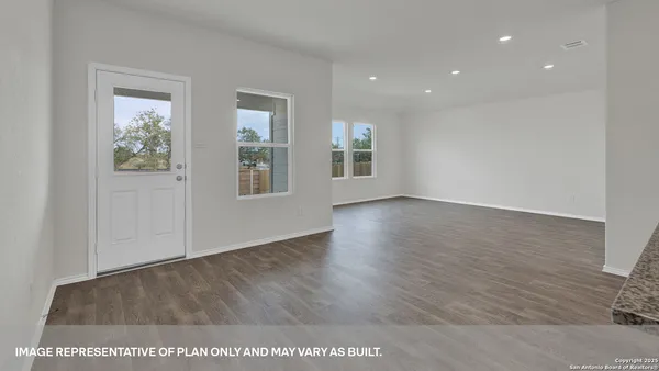 $298,990 | 347 Boatman Cove, Seguin, TX 78155