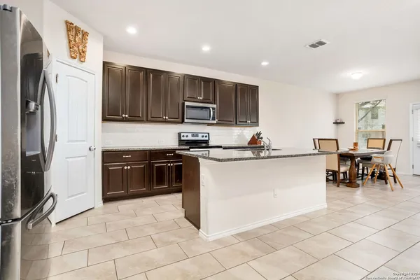 $399,950 | 11019 Pomona Park, San Antonio, TX 78249