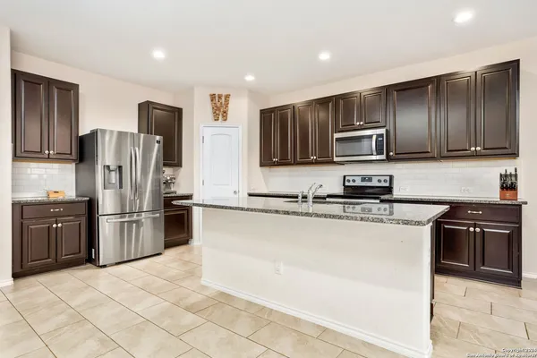 $399,950 | 11019 Pomona Park, San Antonio, TX 78249