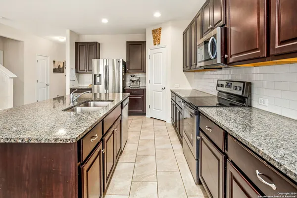 $399,950 | 11019 Pomona Park, San Antonio, TX 78249