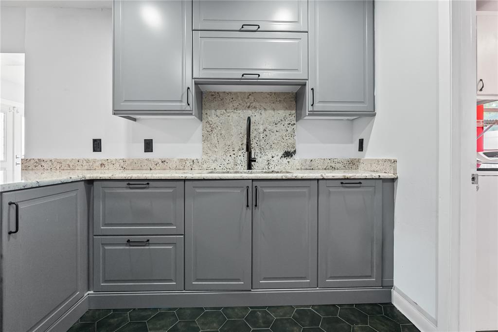621 Ellsworth Street Altamonte Springs, FL 32701 - Photo 13 of 45
