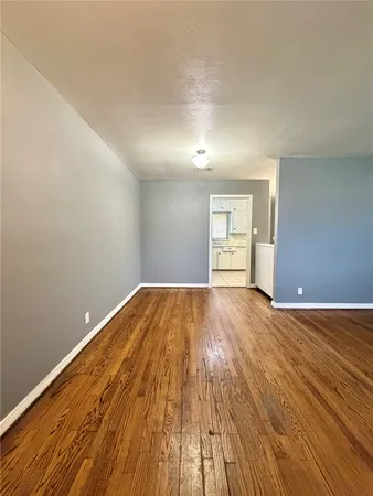 $1,700 | 118 Poinsettia Street, Lake Jackson, TX 77566