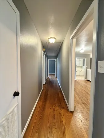 $1,700 | 118 Poinsettia Street, Lake Jackson, TX 77566