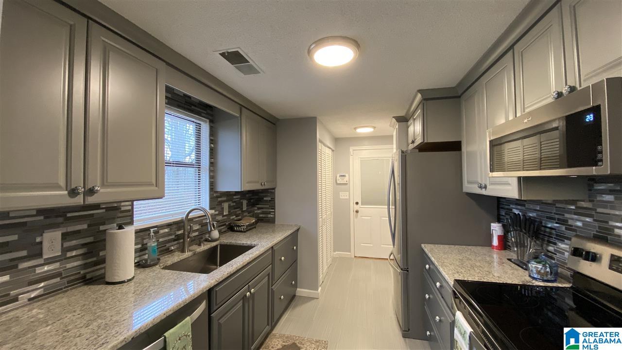 330 Wolf Pen Ridge Road Pell City, AL 35128 - Photo 6 of 18