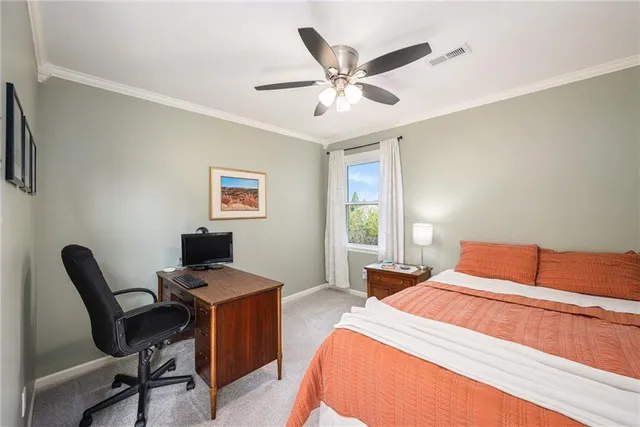 $529,900 | 12020 North Windbrook Court, Parkville, MO 64152