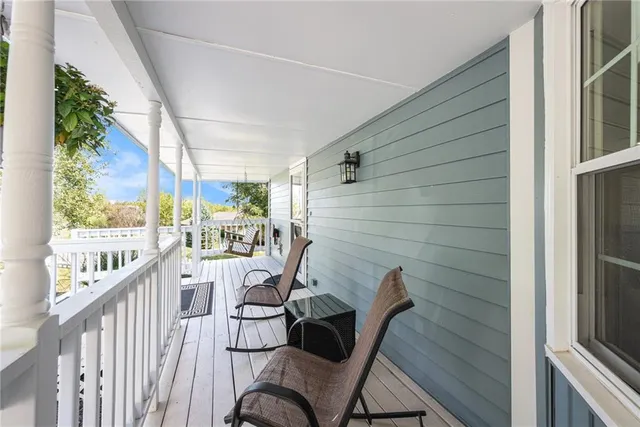 $529,900 | 12020 North Windbrook Court, Parkville, MO 64152