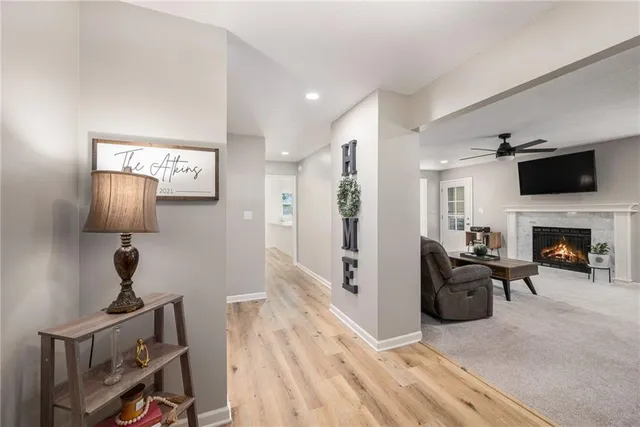 $529,900 | 12020 North Windbrook Court, Parkville, MO 64152