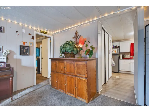 $184,900 | 381 2nd Street, Baker City, OR 97814