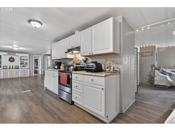 $184,900 | 381 2nd Street, Baker City, OR 97814