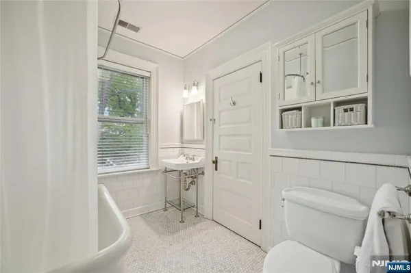 $5,295,000 | 40 Highland Avenue, Short Hills, NJ 07078