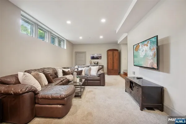 $5,295,000 | 40 Highland Avenue, Short Hills, NJ 07078