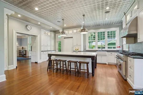 $5,295,000 | 40 Highland Avenue, Short Hills, NJ 07078