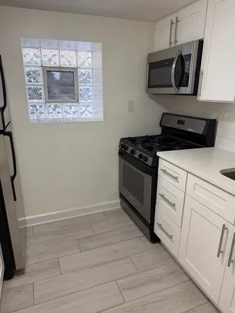 $1,700 | 2707 North Central Park Avenue, Unit G, Chicago, IL 60647