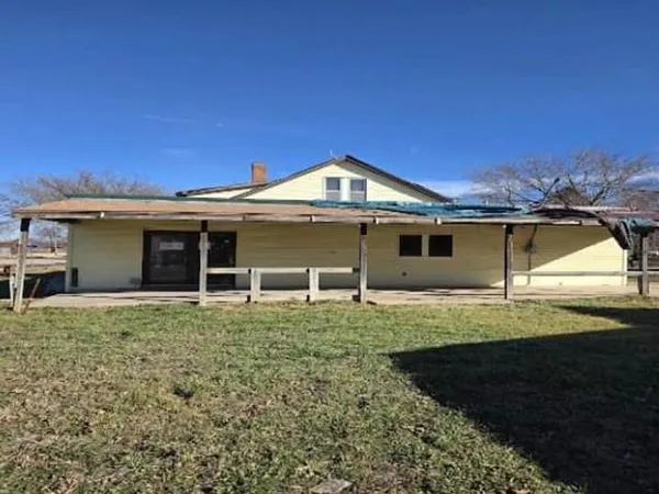 $15,900 | 202 South Jefferson Avenue, Anthony, KS 67003