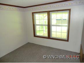 214 Simms Fork Road Burnsville, NC 28714 - Photo 5 of 12 Gallery Image 5