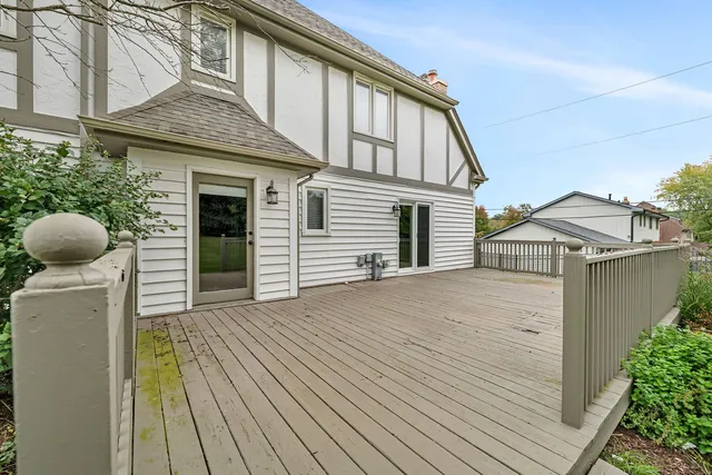 a house view with garden space