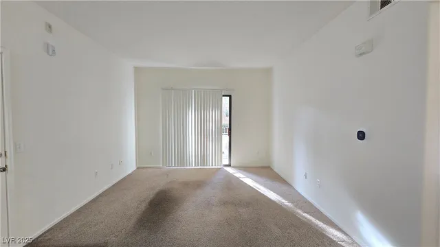 $189,500 | 8250 North Grand Canyon Drive, Unit 1147, Las Vegas, NV 89166