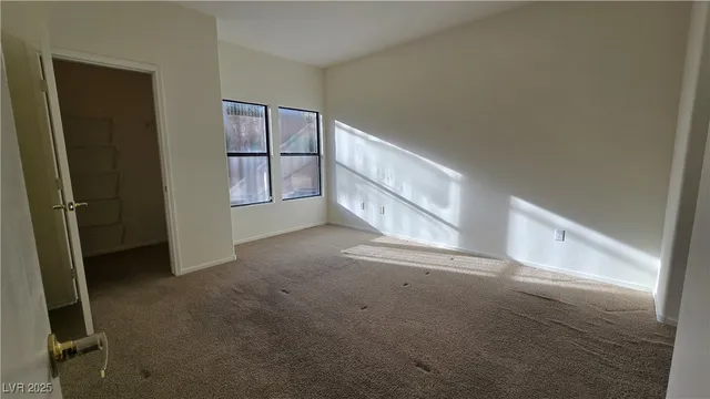 $189,500 | 8250 North Grand Canyon Drive, Unit 1147, Las Vegas, NV 89166