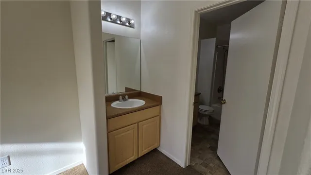 $189,500 | 8250 North Grand Canyon Drive, Unit 1147, Las Vegas, NV 89166
