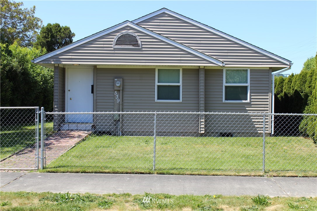 539 Williams Avenue North Renton, WA 98057 - Photo 2 of 19 Gallery Image 2