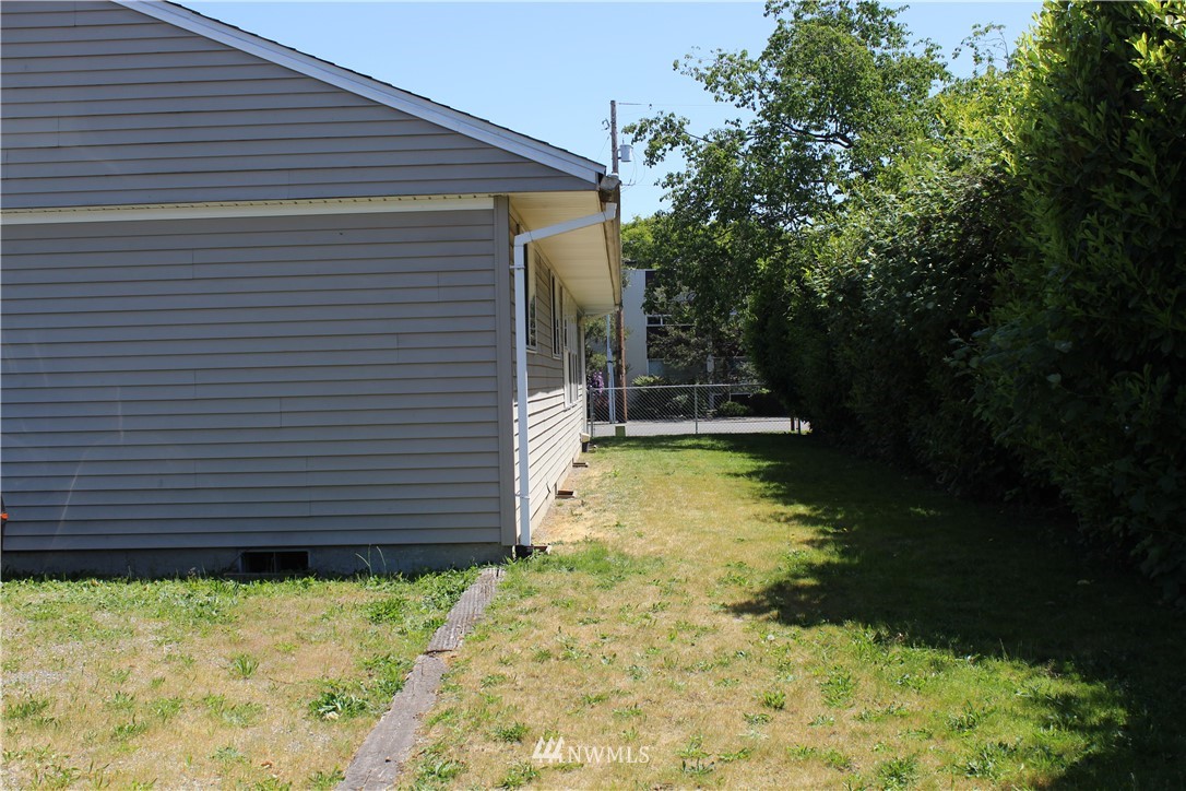 539 Williams Avenue North Renton, WA 98057 - Photo 18 of 19 Gallery Image 18