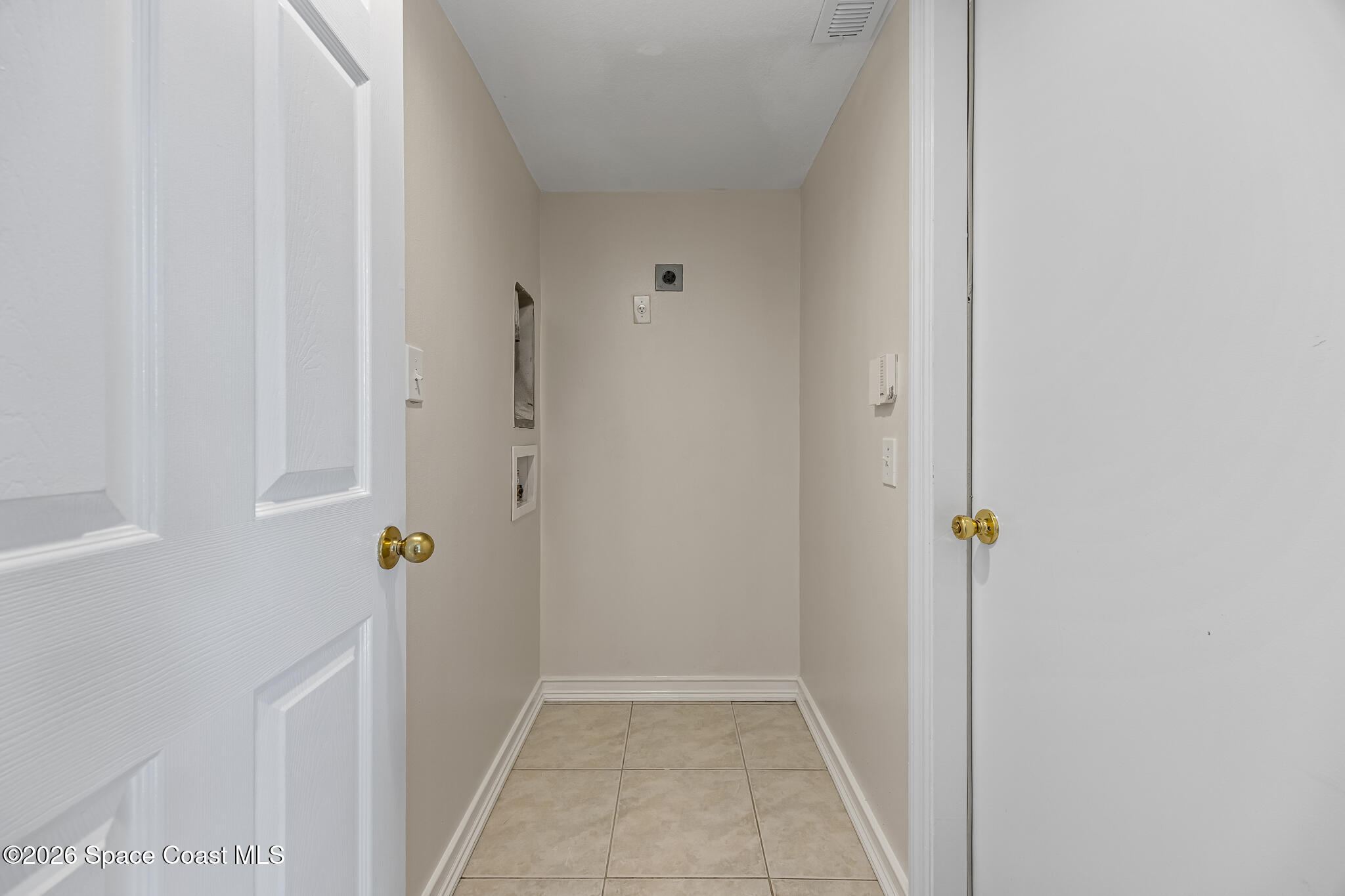 2257 Spring Creek Circle Palm Bay, FL 32905 - Photo 18 of 48 a-27