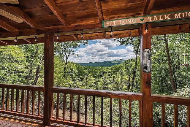 $515,000 | 137 Ascherman Court, Blue Ridge, GA 30513