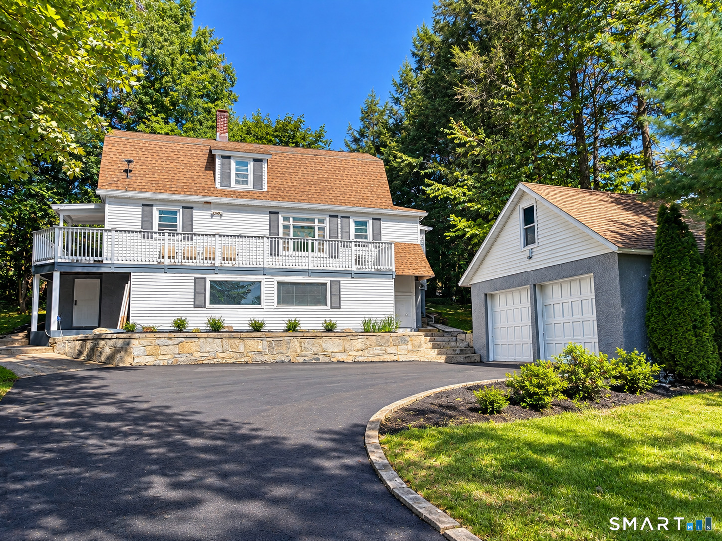 33 Chestnut Grove Road Watertown, CT 06795 - Photo 1 of 36 Gallery Image 1