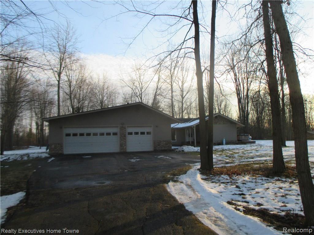 8169 Frith Road Columbus, MI 48063 - Photo 1 of 14