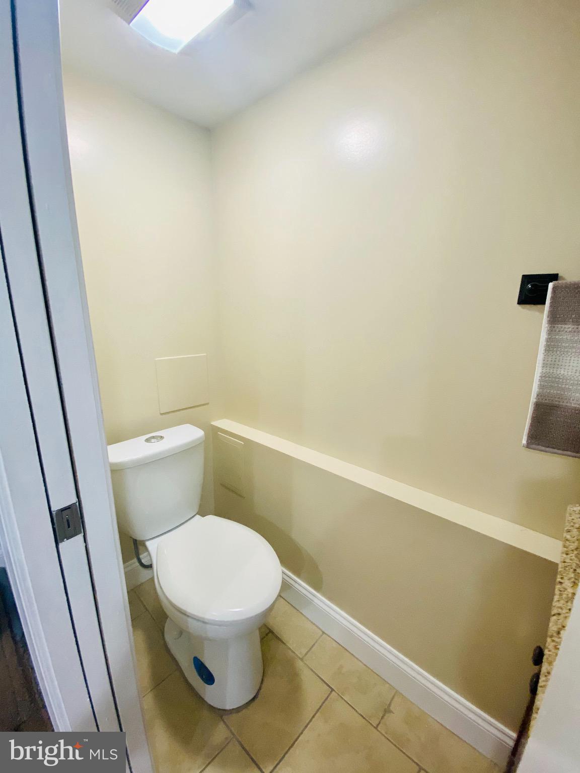 3323 North Point Road Baltimore, MD 21222 - Photo 22 of 28