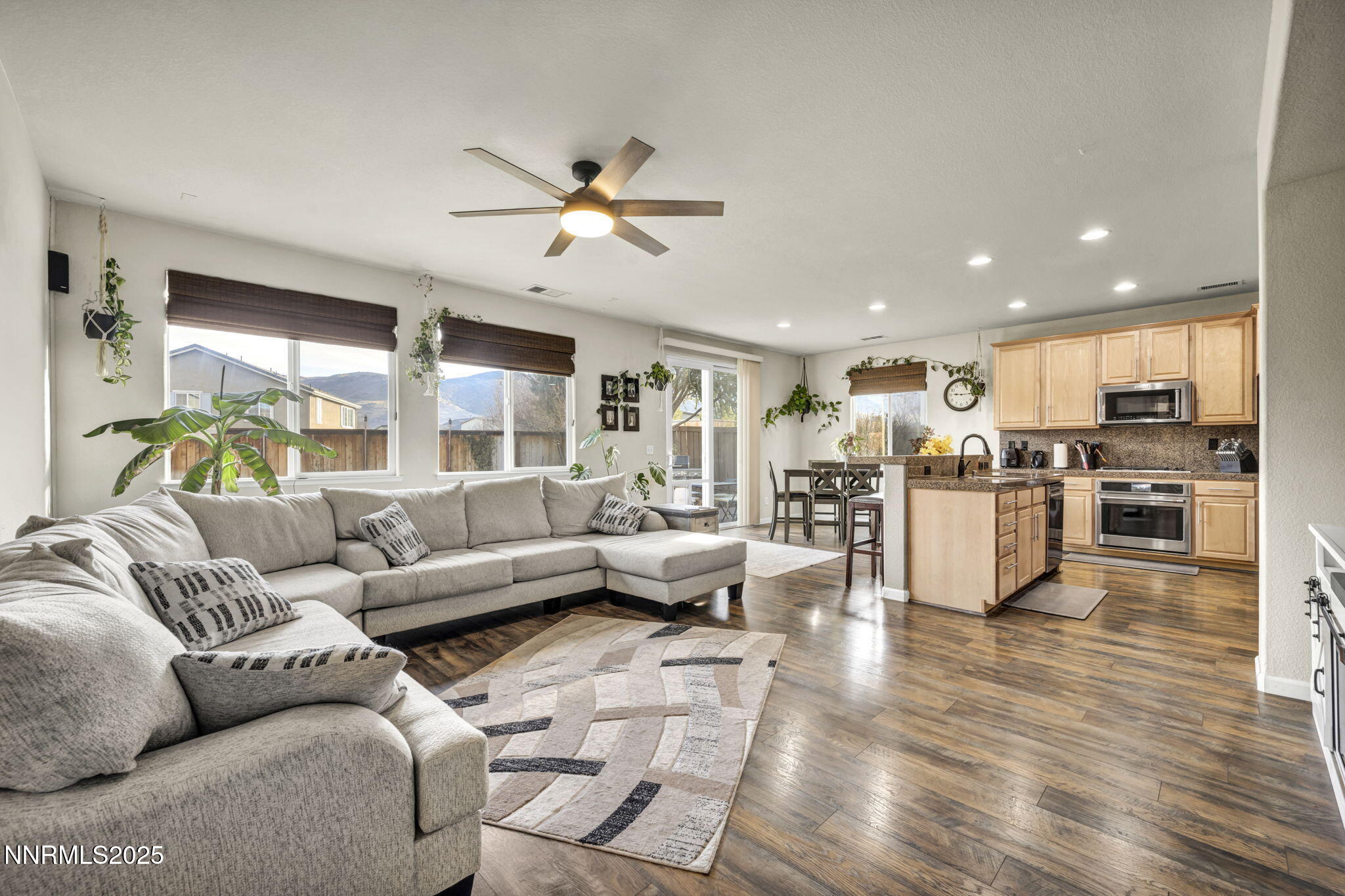 11200 Parma Way Reno, NV 89521 - Photo 3 of 66 34-web-or-mls-11200-parma-way