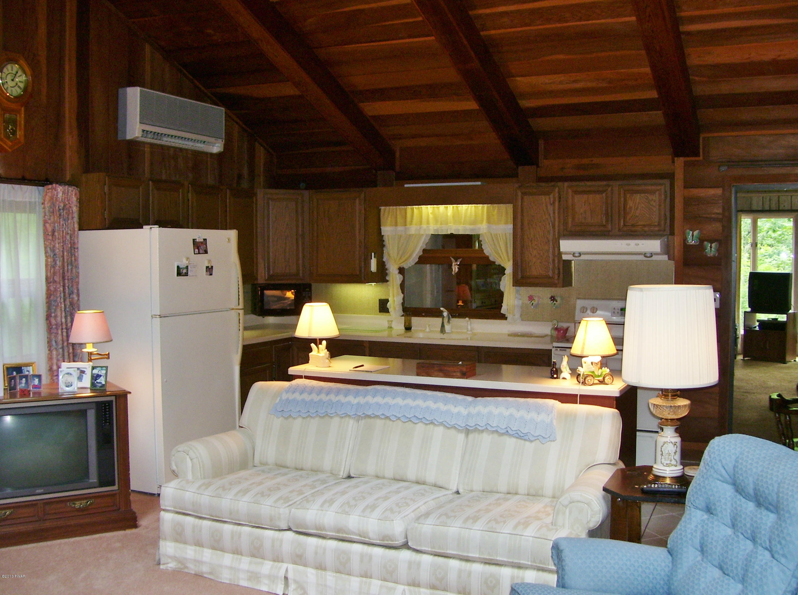 24 Pine Beach Road Lakeville, PA 18438 - Photo 8 of 74