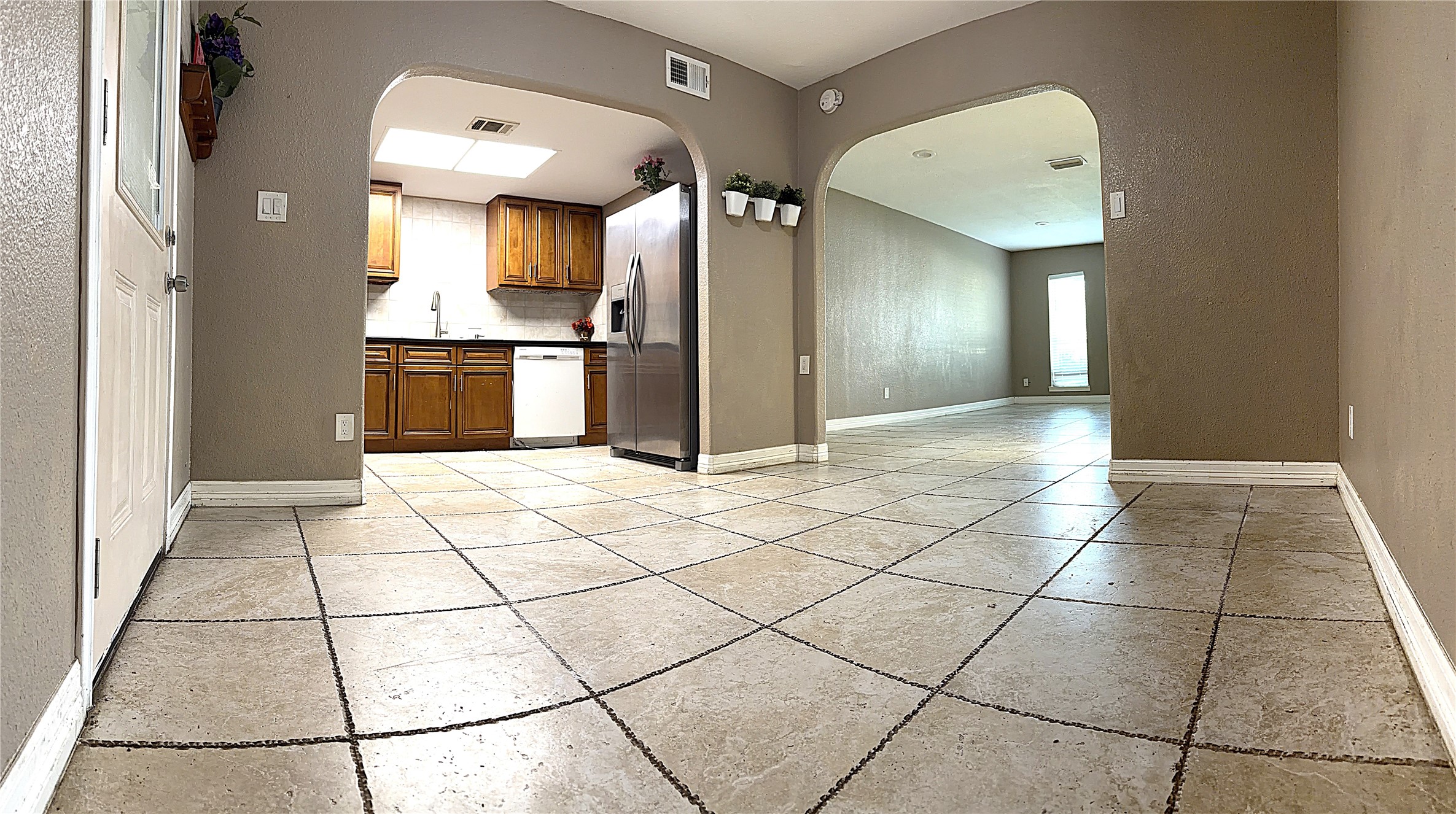 7124 South Gessner Road Houston, TX 77036 - Photo 4 of 16