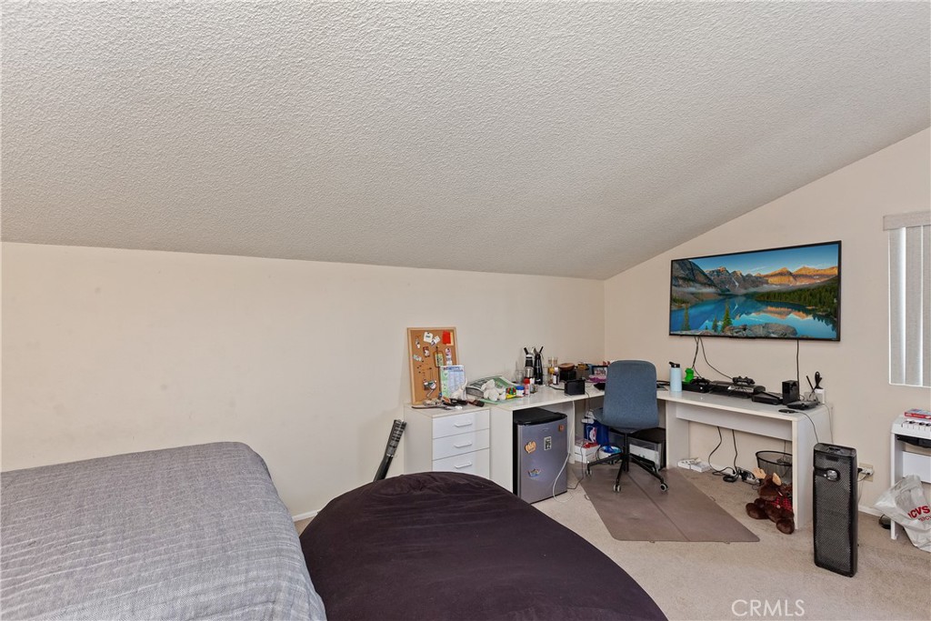 1834 West Las Palmas Circle Orange, CA 92868 - Photo 20 of 25 a workspace with furniture and screen