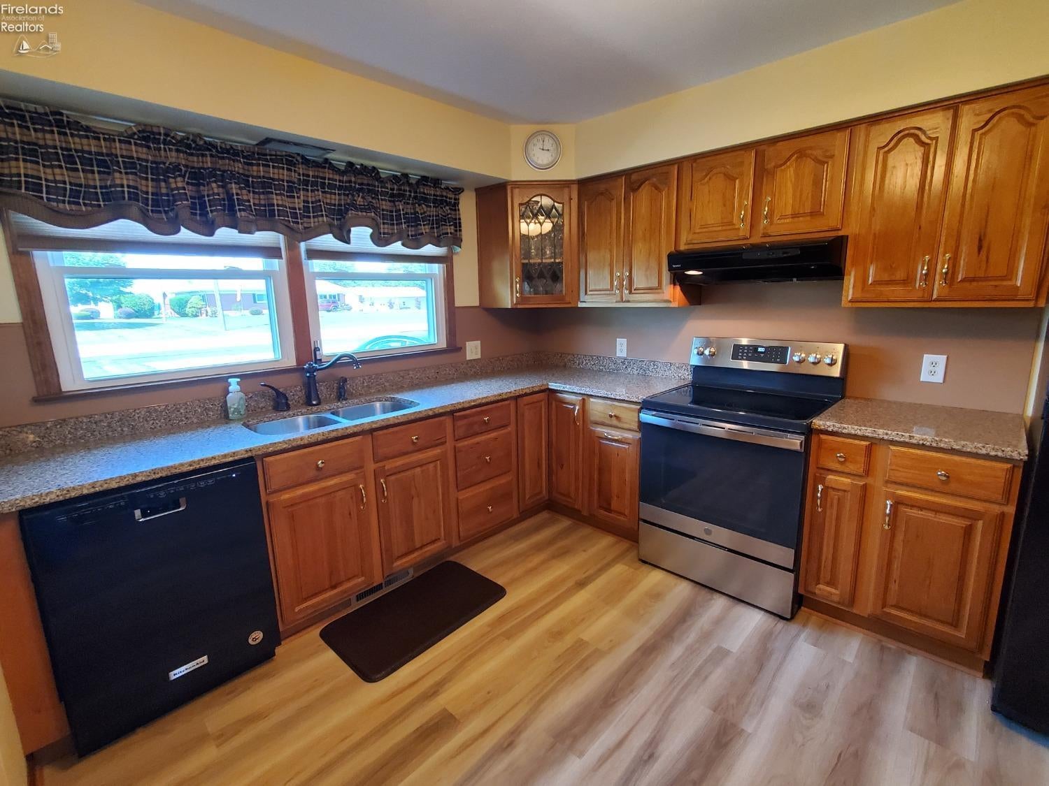 3718 Hull Road Huron, OH 44839 - Photo 7 of 46 Gallery Image 7