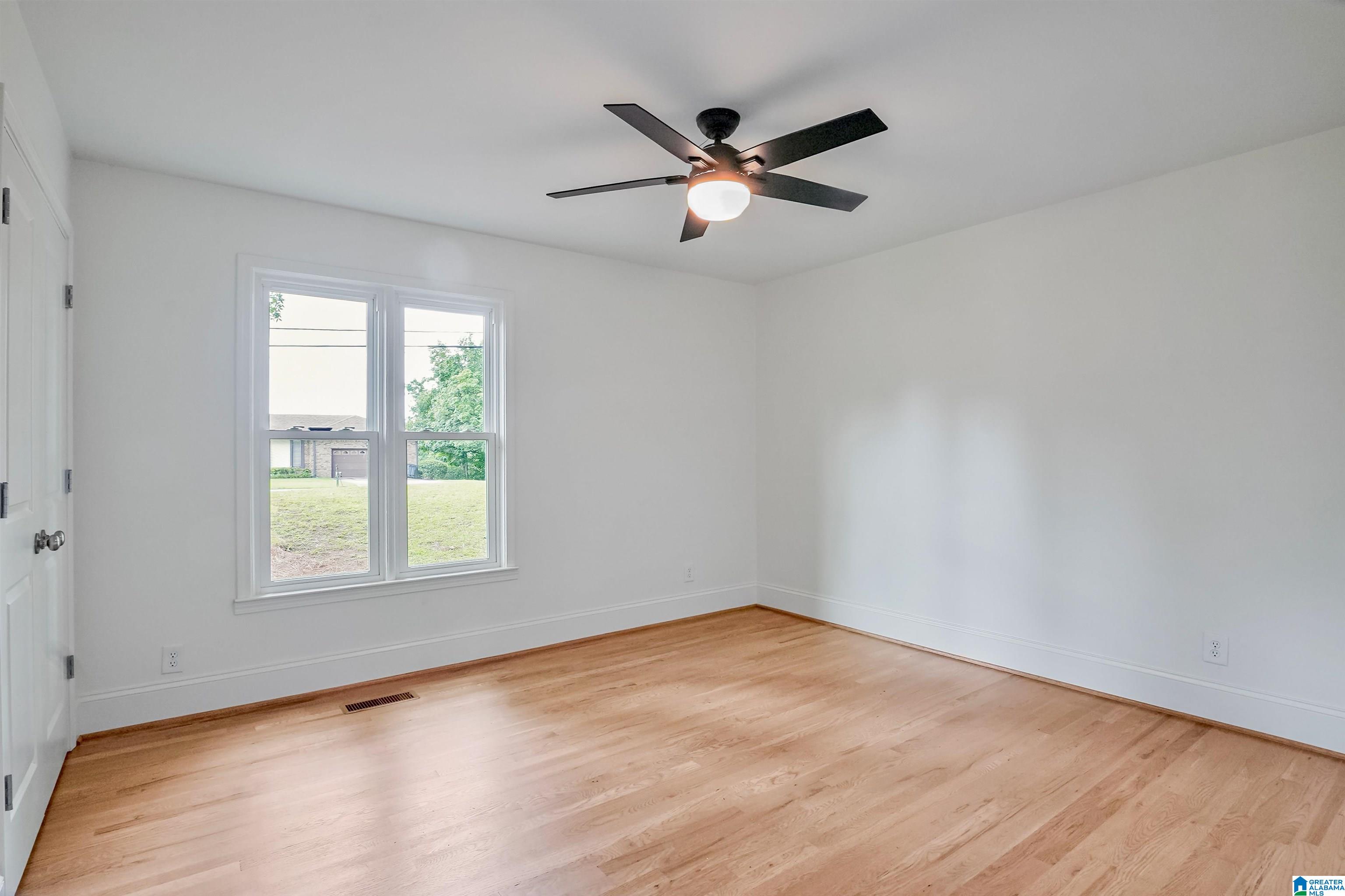 125 Shades Crest Road Birmingham, AL 35226 - Photo 31 of 57