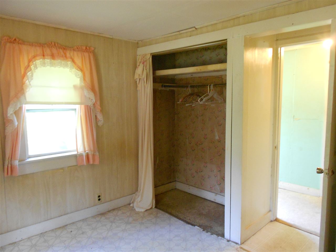 42 Brackett Road New Durham, NH 03855 - Photo 11 of 18 Gallery Image 11