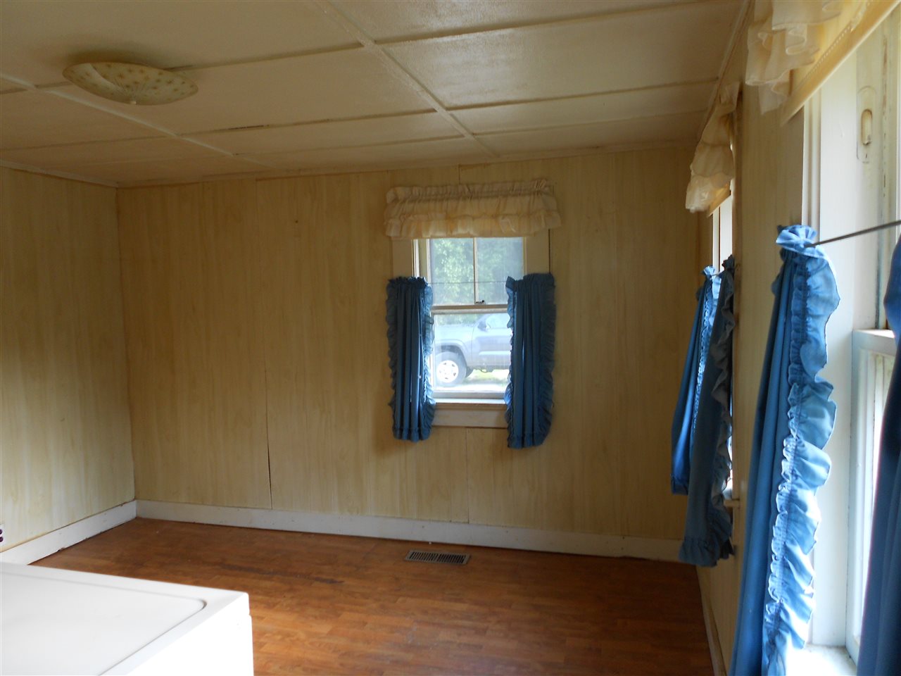 42 Brackett Road New Durham, NH 03855 - Photo 13 of 18 Gallery Image 13