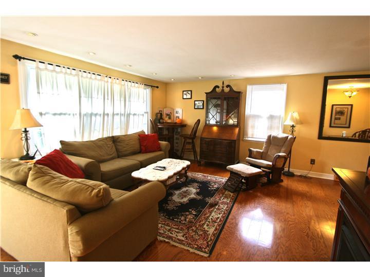 513 Coursey Road Oreland, PA 19075 - Photo 3 of 16 Gallery Image 3