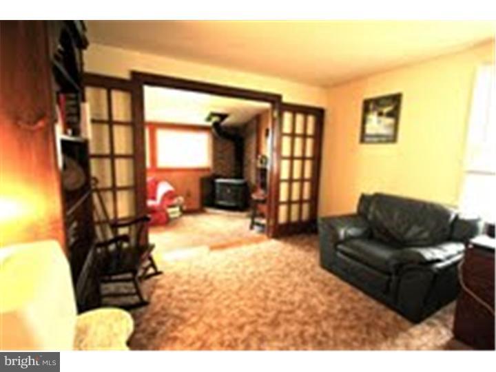 513 Coursey Road Oreland, PA 19075 - Photo 6 of 16 Gallery Image 6