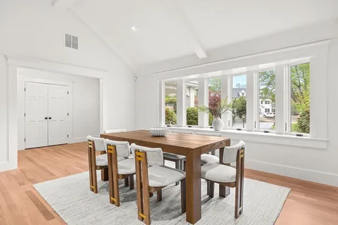 $2,599,000 | 10 Viking Road, Winchester, MA 01890