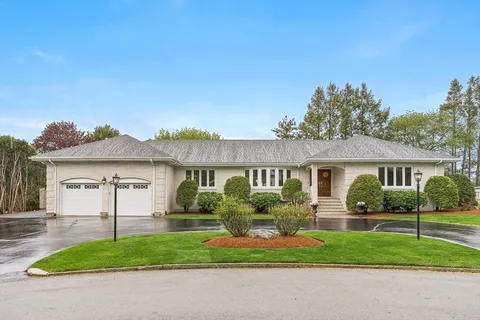 $2,599,000 | 10 Viking Road, Winchester, MA 01890