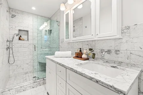 $2,599,000 | 10 Viking Road, Winchester, MA 01890